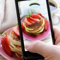 gara-gara-memfoto-makanan-wanita-ini-diceriakan-suaminya-begini-ceritanya