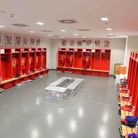 ruang-ganti-club-sepak-bola-indonesia