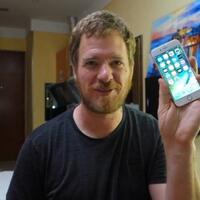 videobikin-iphone-6s-sendiri-pria-ini-habiskan-rp-39-juta