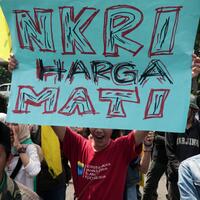 menunggu-sikap-tegas-pemerintah-terhadap-ormas-anti-pancasila