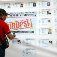 proyek-ktp-el-bak-jatuh-dari-langit