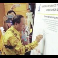 menristekdikti-ancam-sanksi-ke-rektor-quot-melawan-mahasiswa-radikal-quot