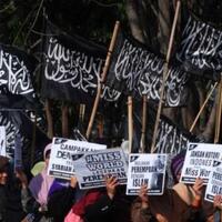 komnas-ham-pemerintah-tak-bisa-main-hakim-sendiri-bubarkan-ormas