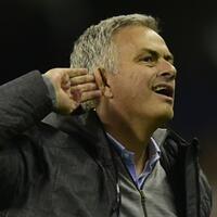 meski-kalah-mourinho-tetap-ejek-arsenal