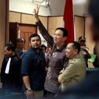 menjelang-pembacaan-vonis-ahok-menilai-ada-tekanan-massa