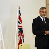 dubes-inggris-beri-semangat-buat-ahok