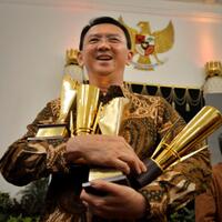 ketika-meme-saipul-jamil-sambut-ahok-di-cipinang-viral