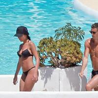 cristiano-ronaldo-pesiar-bareng-georgina-rodriguez-jelang-leg-2-liga-champions