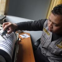 maluku-tenggara-barat-diguncang-gempa-52-sr