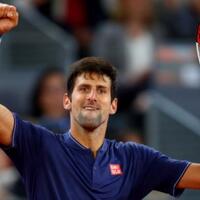 novak-djokovic-maju-ke-perempat-final-madrid-terbuka-2017