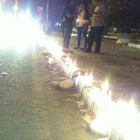 usai-aksi-1000-lilin-ahokers-tinggalkan-sampah-dan-kerak-lilin-begitu-saja
