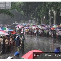 bogor-dan-depok-diprakirakan-hujan-petir-senin-siang