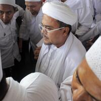 rizieq-dipastikan-di-jeddah