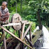 pln-janji-hadirkan-pembangkit-listrik-mini-di-1364-desa