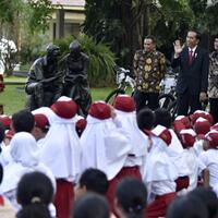 mendikbud-sebut-medsos-memengaruhi-turunnya-minat-baca