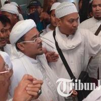 tak-mau-pulang-ini-aktivitas-habib-rizieq-di-arab-saudi