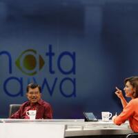 mata-najwa-raih-program-of-the-year-indonesian-choice-award-2017