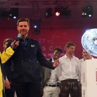 xabi-alonso-bangga-mundur-dari-sepakbola-jadi-sejarah-sepakbola-saat-ini