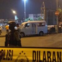 lokasi-ledakan-sudah-dipasangi-garis-polisi