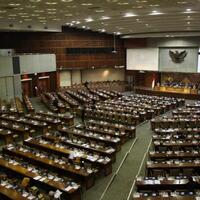 anggota-komisi-iii-dpr-ini-dorong-polri-ambil-alih-slruh-penanganan-kasus-korupsi-kpk