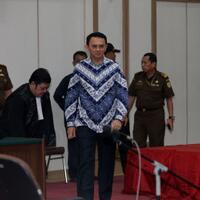 ahok-kembalikan-sisa-uang-operasional-sebanyak-rp-12-miliar