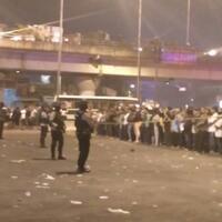 lalu-lintas-di-lokasi-ledakan-kampung-melayu-berangsur-normal