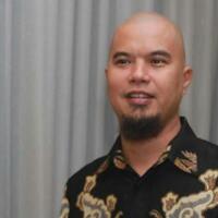 kejaksaan-terima-berkas-kasus-dugaan-penghinaan-presiden-oleh-ahmad-dhani