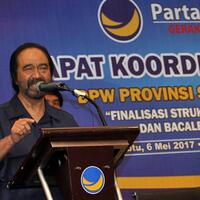 surya-paloh-berharap-ramadan-jadi-kekuatan-mempersatukan-bangsa