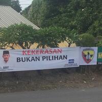 ada-spanduk-ahy-di-bali