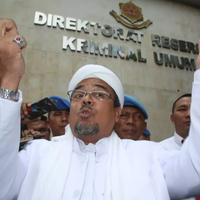menanti-status-buron-rizieq-shihab