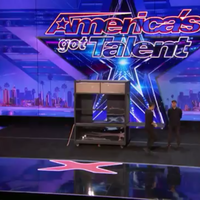 demian-aditya-bikin-ribuan-penonton-america-s-got-talent-2017-terpes