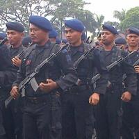 antisipasi-kelompok-isis-dari-filipina-brimob-patroli-di-perbatasan