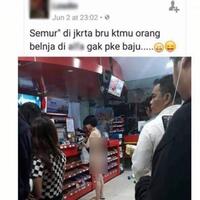 wanita-nyaris-telanjang-di-apotek-roxy-sudah-dijenguk-keluarganya
