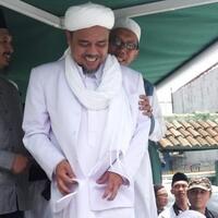 kebutuhan-hidup-rizieq-shihab-di-arab-saudi-ditanggung-sukarelawan