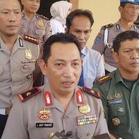 densus-88-tangkap-3-terduga-teroris-di-banten