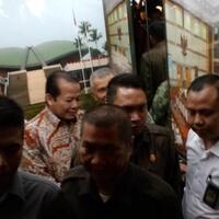 amien-rais-mendatangi-dpr