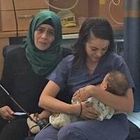 kisah-perawat-yahudi-susui-bayi-palestina-saat-sang-ibu-koma