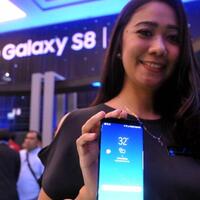 10-cara-mudah-bedakan-smartphone-samsung-yang-asli-dan-palsu