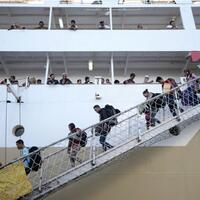 pemudik-di-pelabuhan-makassar-diprediksi-114-ribu