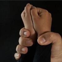 sebelum-menggaulinya-pelaku-ajak-bocah-nonton-video-porno