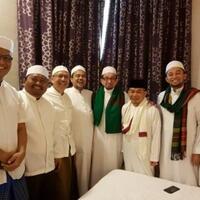 tak-hanya-dengan-amien-rais-habib-rizieq-juga-bertemu-petinggi-pks