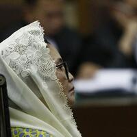 icw-aliran-dana-ke-amien-rais-jelaskan-teori-follow-the-money