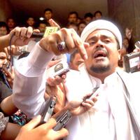 kapolda-metro-jaya-angkat-topi-jika-rizieq-pulang