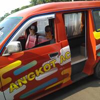 seluruh-angkot-di-jakarta-harus-ber-ac-pada-2018