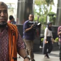 patrialis-mengaku-beri-saran-ke-basuki-untuk-dekati-hakim-lain