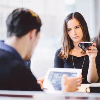 wanita-terlalu-banyak-menuntut