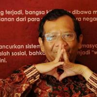 mahfud-md-kunjungan-pansus-angket-ke-koruptor-seperti-banyolan
