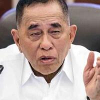 menhan-simpatisan-isis-di-indonesia-cuma-700-orang