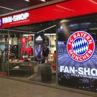 gurihnya-bisnis-sepakbola-eropa-dari-penjualan-hak-siar-sampai-iklan