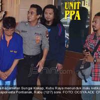 kakak-panggil-adik-ke-dapur-terjadi-adegan-layak-sensor